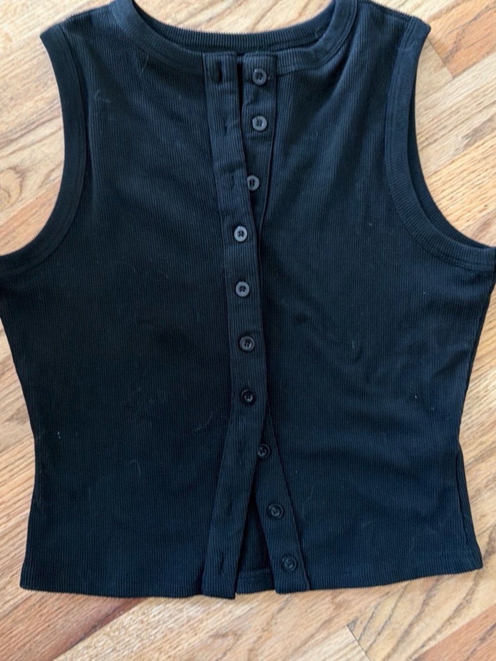 Sleeveless Black Button-Front Ribbed Tank Top